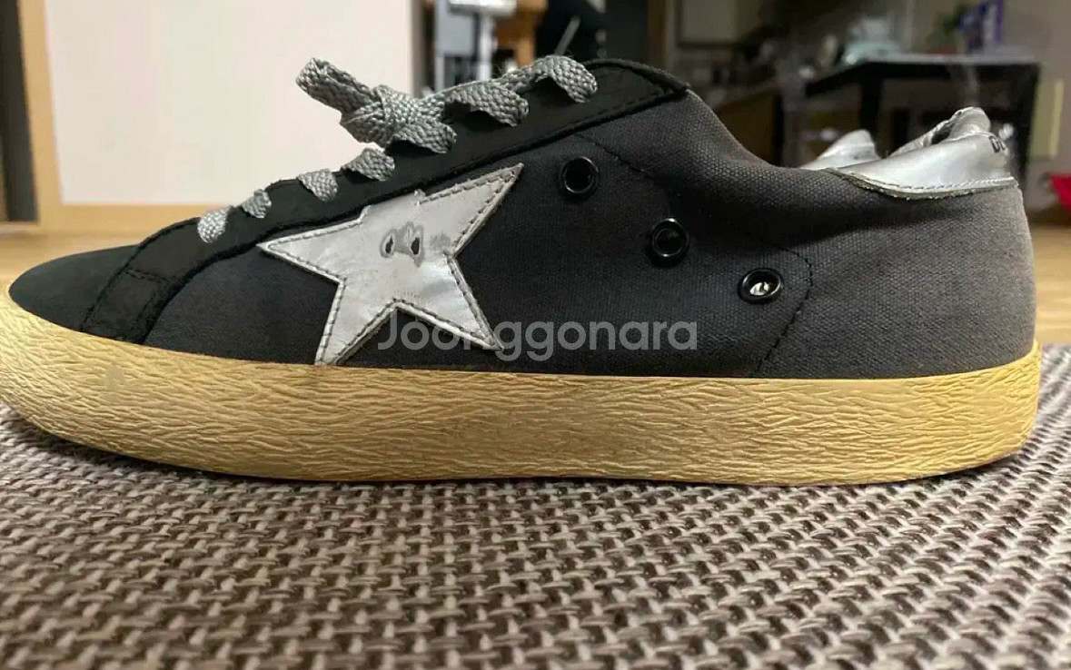 골든구스265 스니커즈--4