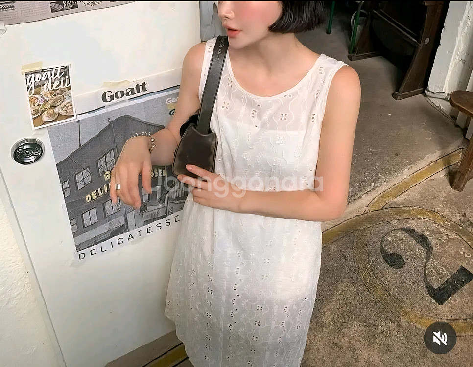 리본타이 투굿 펀칭 아일렛 원피스 - 연베이지,M--4