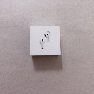 에어팟 4세대 노캔(ANC) 풀박스 + 엘라고 정품 케이스 S급 상태