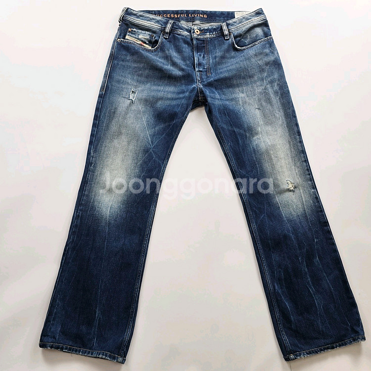 디젤 청바지 자티니 부츠컷 사이즈34 R2892--0