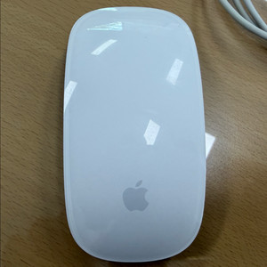 애플 매직마우스 2, c to 8 정품케이블 일괄판매합니다