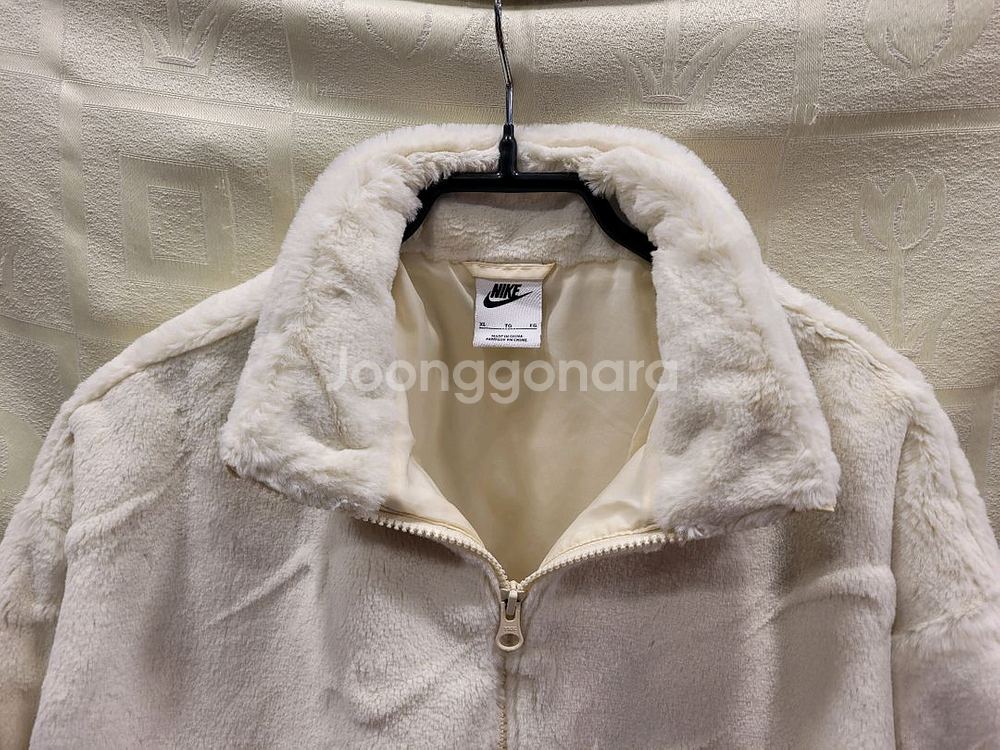 나이키 키즈 뽀글이 퍼 자켓 패딩 80 (13~14세)--1