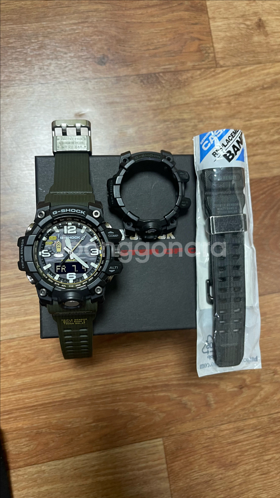 지샥 구머마 GWG-1000 카키 탱크 구머드마스터 쥐샥 전파수신 터프솔라 추가벨베젤, 보증서 O 판매합니다.--7