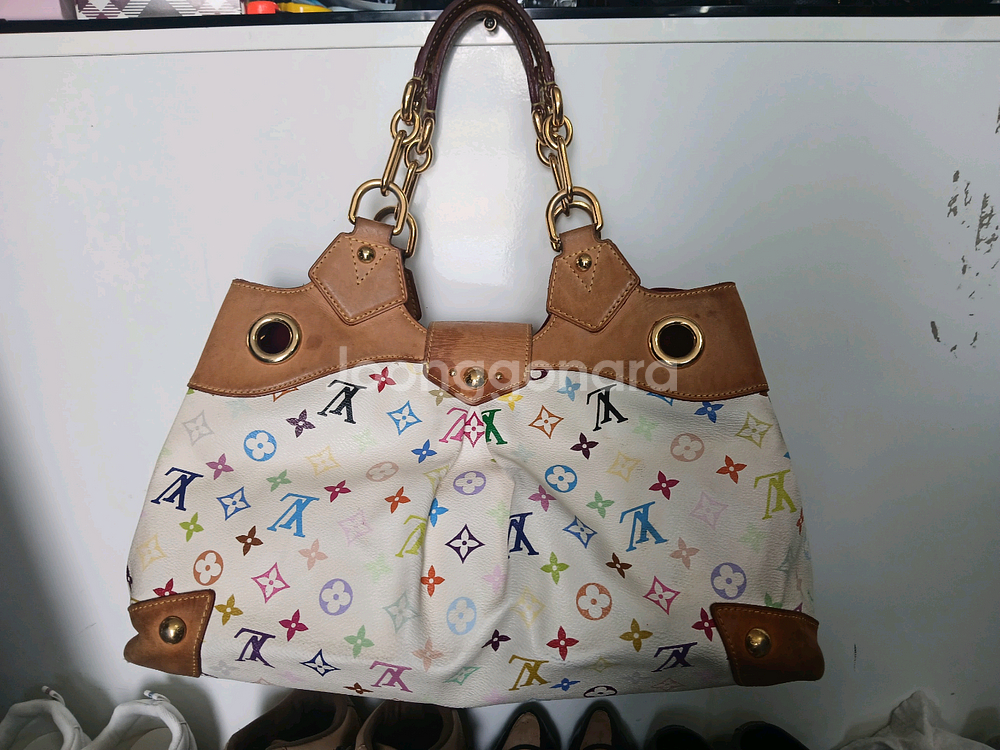 루이루이비통 정품 멀티 가방 사용감있어서 저럼 올립니다--0