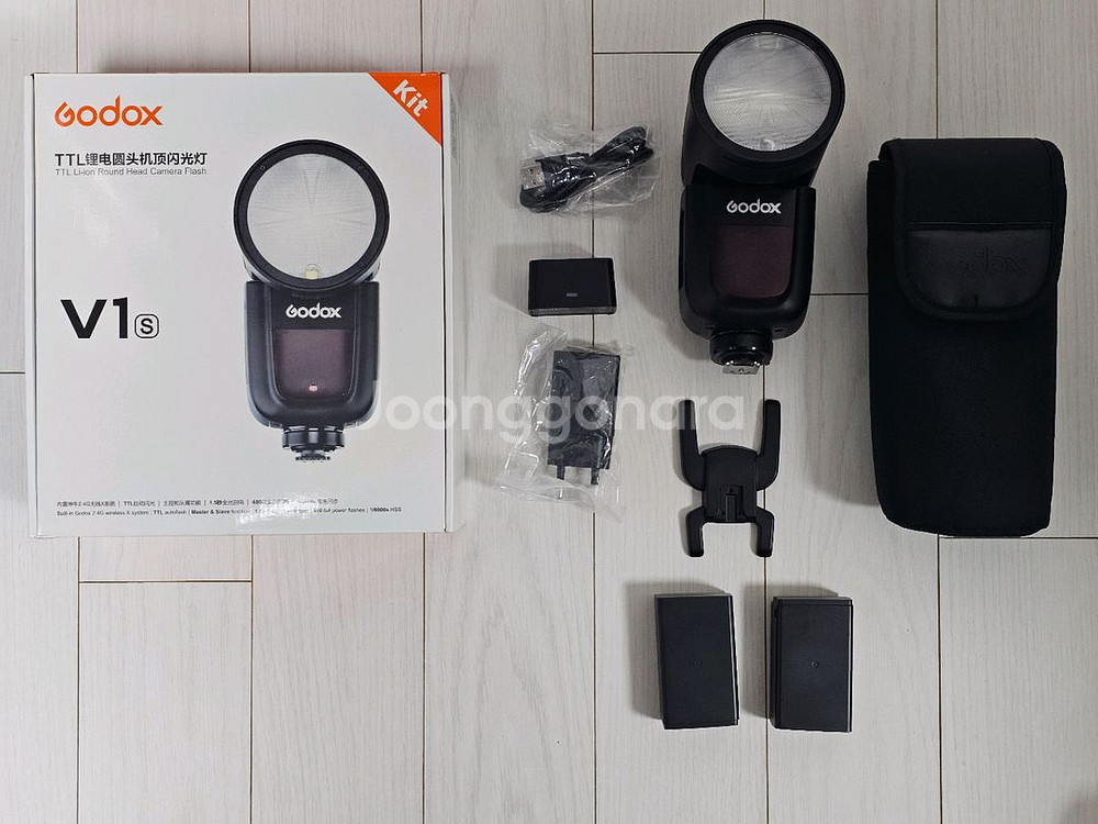 고독스 V1 플래시 + X2T 동조기 + 추가배터리 소니--1