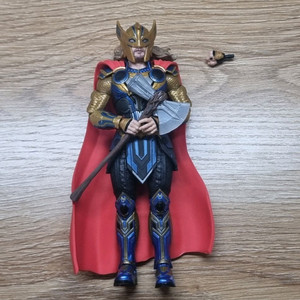 마블 레전드 토르 피규어