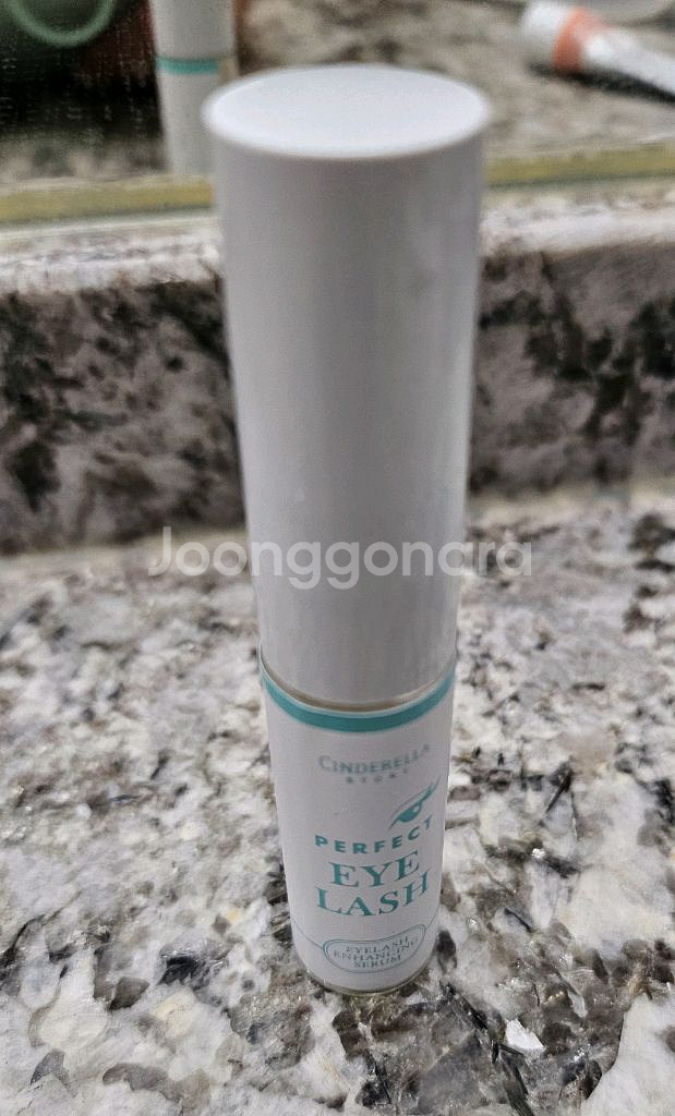 [새제품] 키스미 마스카라 + 미니 마스카라 & 아이래쉬 속눈썹 영양제 & 아이팔레트 & 눈썹정리 브러쉬 두 개--5