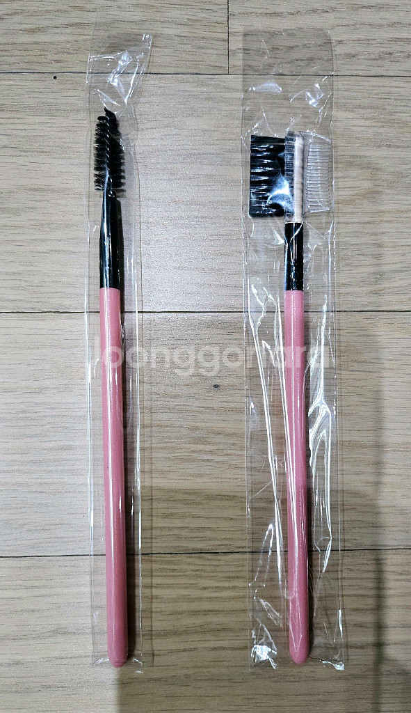 [새제품] 키스미 마스카라 + 미니 마스카라 & 아이래쉬 속눈썹 영양제 & 아이팔레트 & 눈썹정리 브러쉬 두 개--6