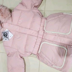 새상품] 휠라 키즈 구스 패딩 145 여아140 여아145ㅣ네파 프렌치캣 티파니 헤지스 닥스 헤지스 빈폴 뉴발란스