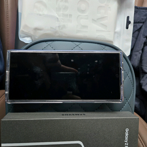 갤럭시 Z폴드7 512GB자급제 팔아요