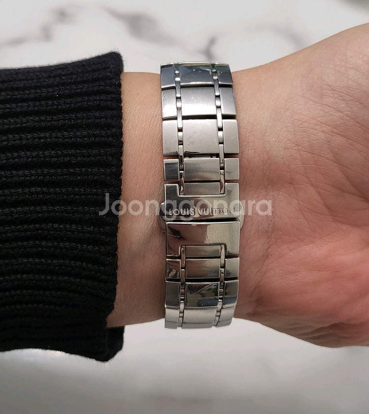 루이비통 땅부르 스틸 밴드 남성 시계 남자 팔찌--1