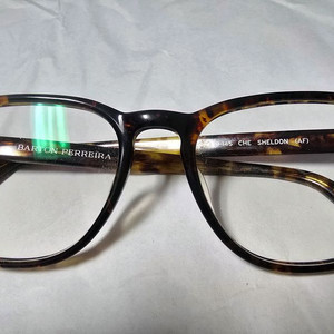 바톤페레이라 안경