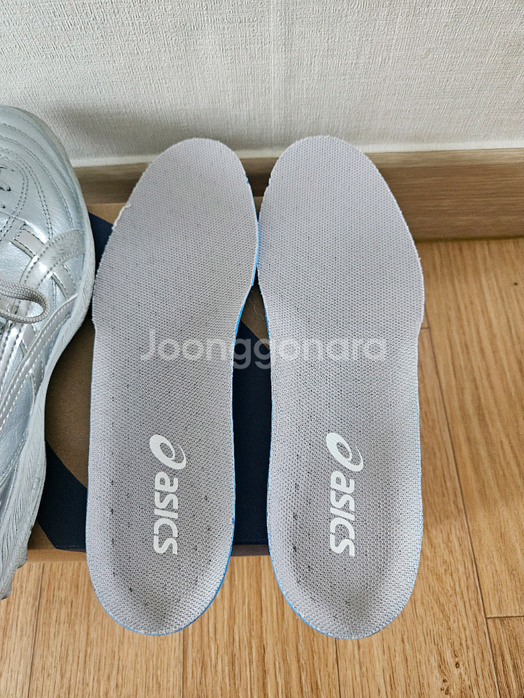 아식스 C3 FF TF 풋살화 실버 245mm--5