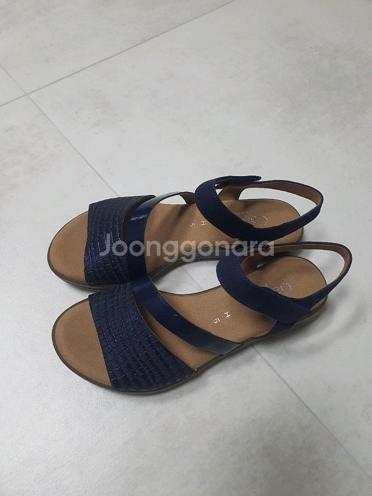 [새상품] 가버 여성 가죽 샌들 _250--5