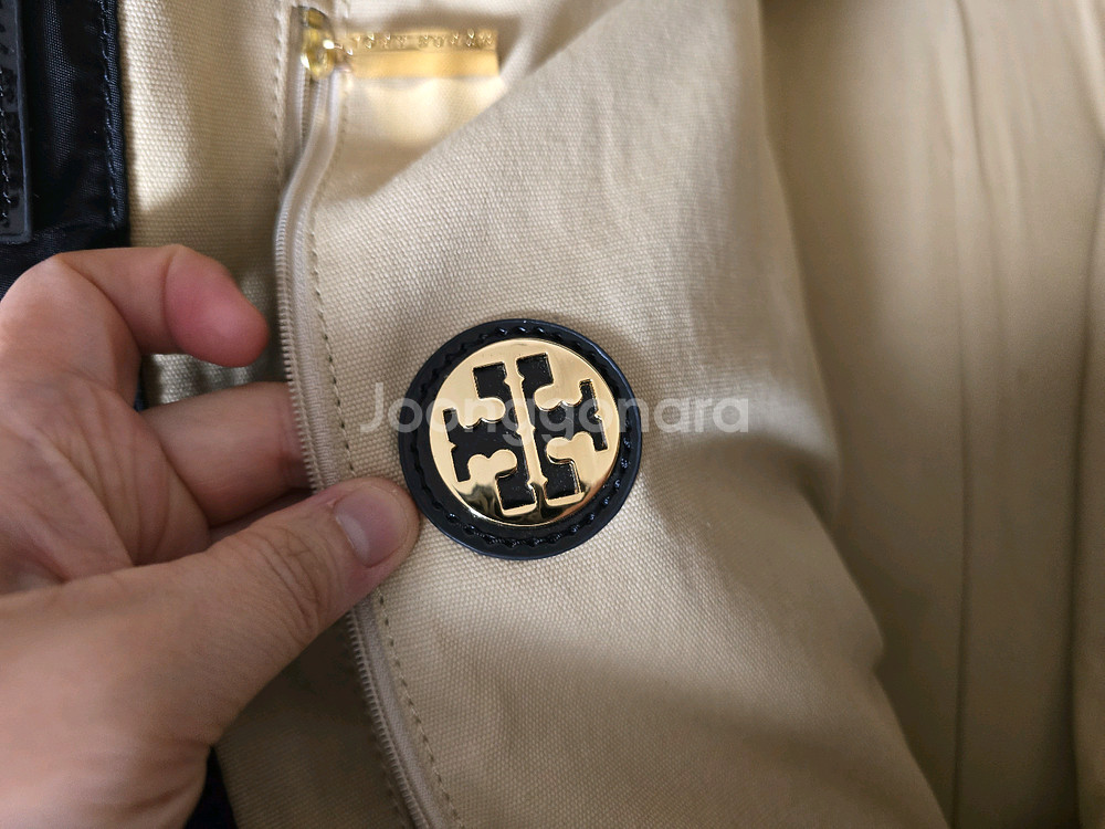 토리버치 기저귀가방( 라지사이즈)--8