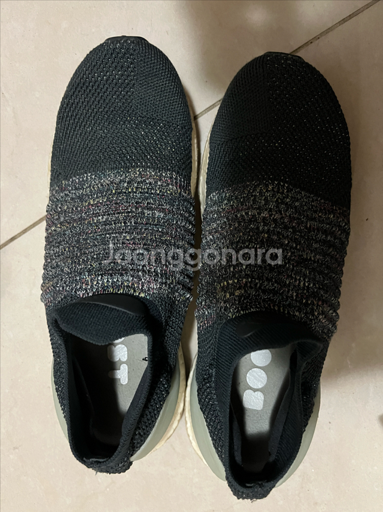 운동화 225~245 (아디다스 울트라부스트, 나이키 애어맥스, 이자벨마랑, 뉴발란스 327등) 나눔포함--1