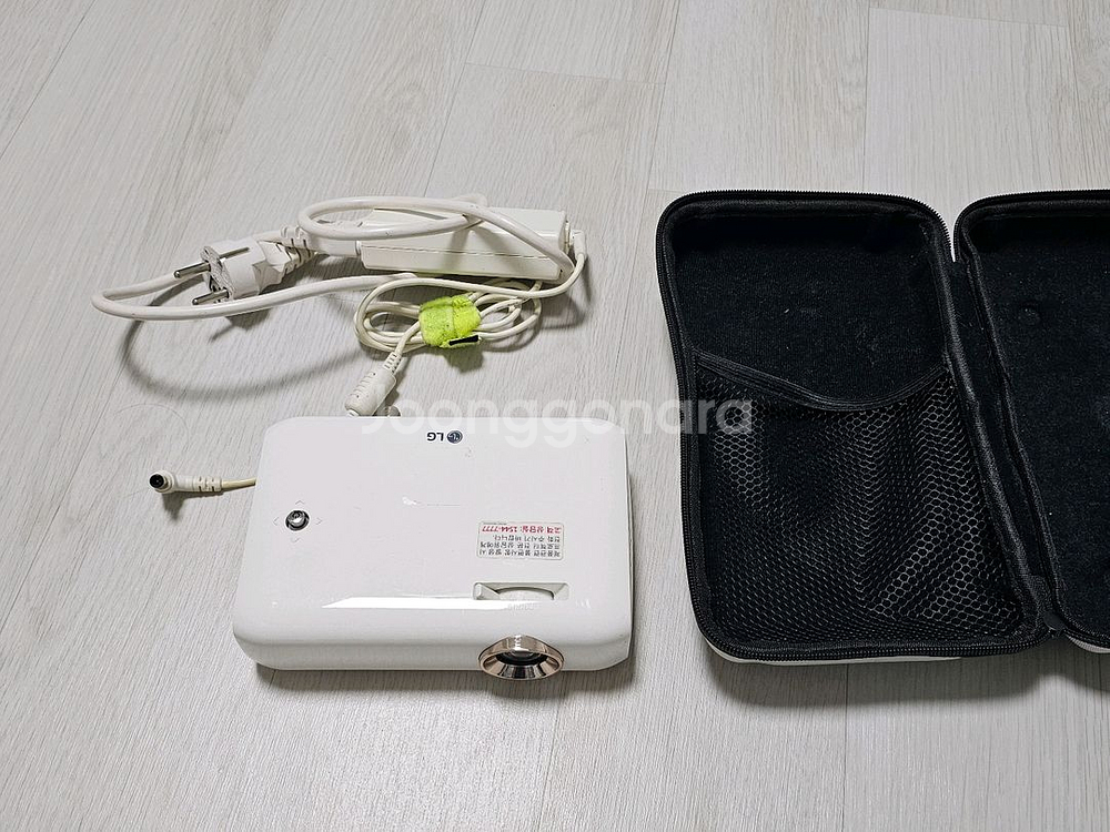 LG 미니빔 빔프로젝터 ph550--0