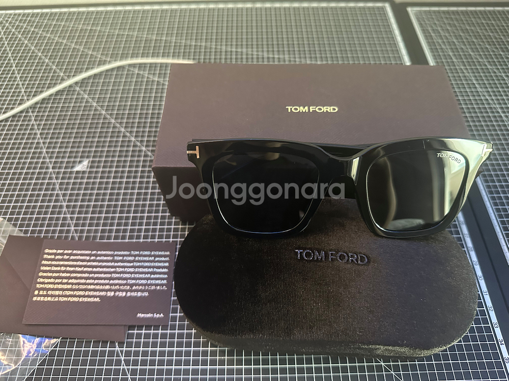 톰포드 선글라스 TF970-K 01A 모델 블랙--1