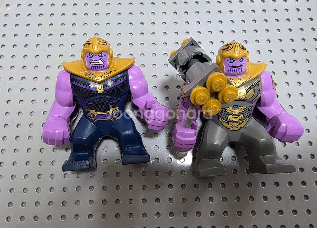 레고 1-1 미니 피규어 판매합니다--2