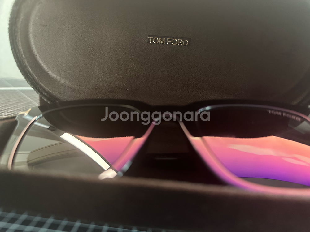 톰포드 선글라스 TF970-K 01A 모델 블랙--7