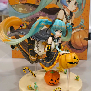 [개봉] 유니온크리에이티브 1/7 하츠네미쿠 trick or miku 스케일 피규어