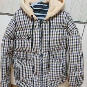 새상품)에코퍼 무스탕 105까지85000원. 체크패딩점퍼8만원 정가14