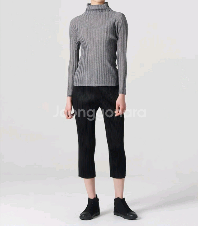 이세이미야케 플리츠플리즈 탑 립플리츠 베이직 탑 그레이 3사이즈--6