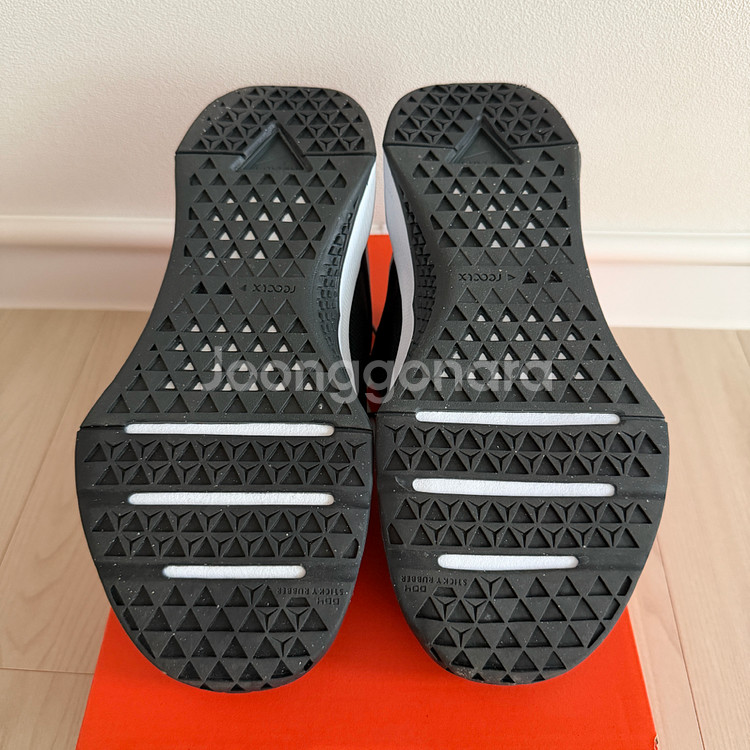 나이키 메트콘 10 운동화 여성화 235--4