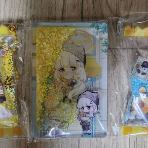 블루아카이브 맘스터치 굿즈 팝니다