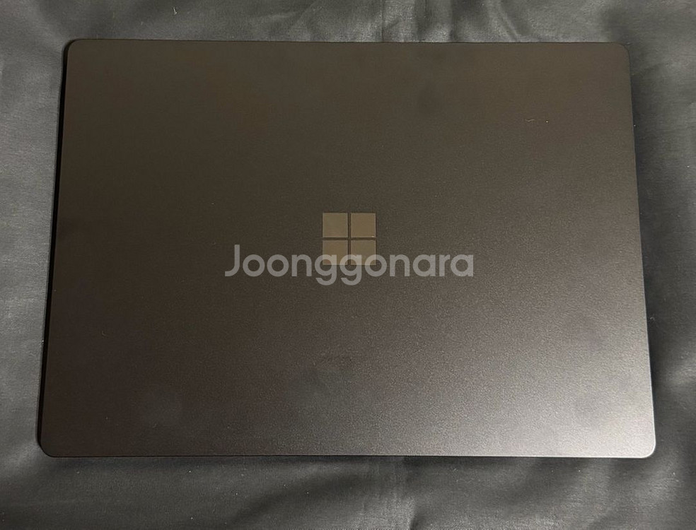 서피스 랩탑 5 블랙 영문키보드 32/512외관 깨끗하고배터리 상태도 좋아요영문 키보드라 이쁘고 스페이스바도 넓어요--0