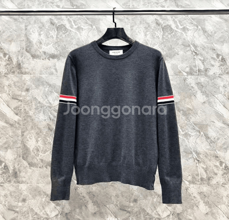 [톰;브라운] 새상품 / 니트 / 4 (약 105 사이즈)--0