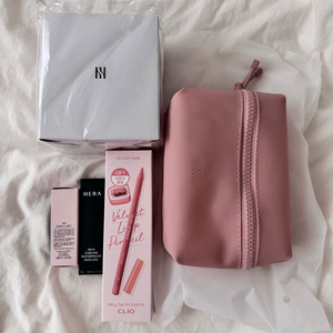 헤라 센슈얼 누드글로스 누디스트401+ 클리오 립펜슬 코지누드10