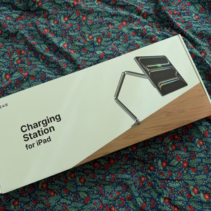 니케 아이패드 프로 암거치대