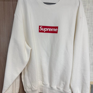 슈프림 워시드 박스 로고 크루넥 화이트 L사이즈 새제품