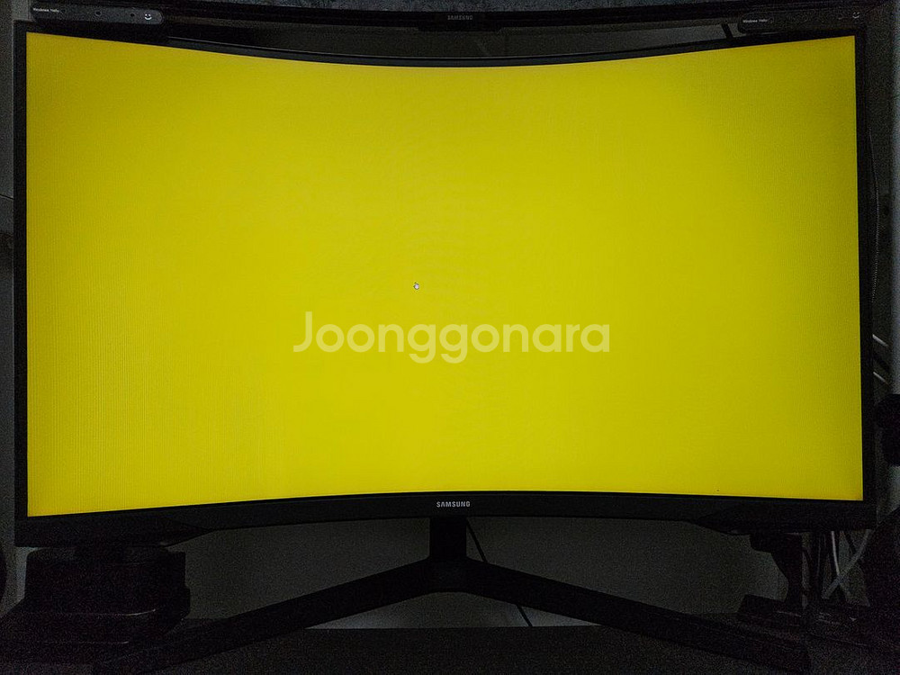 삼성 32인치 게이밍 모니터 144Hz 커브드 + 모니터암--3