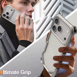 아이폰 17프로 메탈 범퍼 케이스