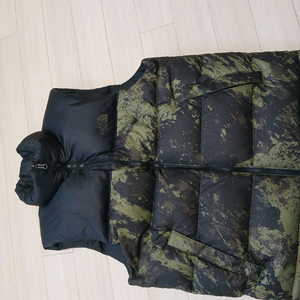 노스페이스 패딩 조끼