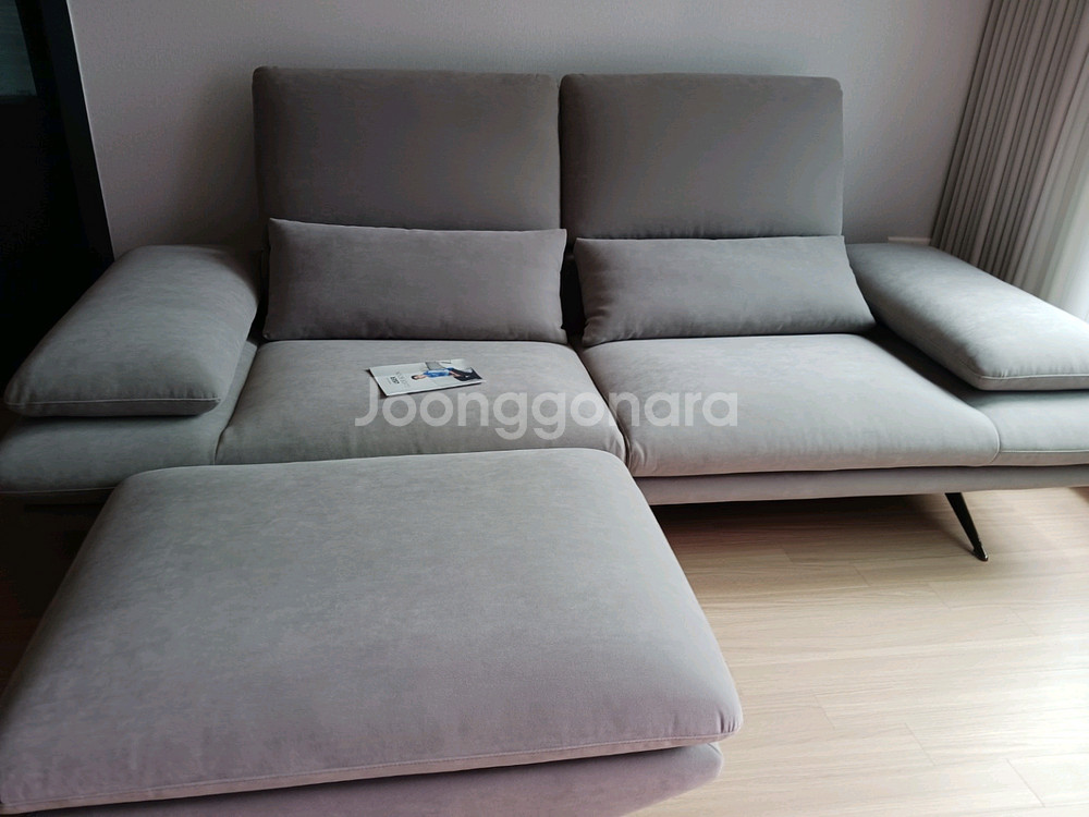 에싸 카시미라 소파 3인 스툴포함--0