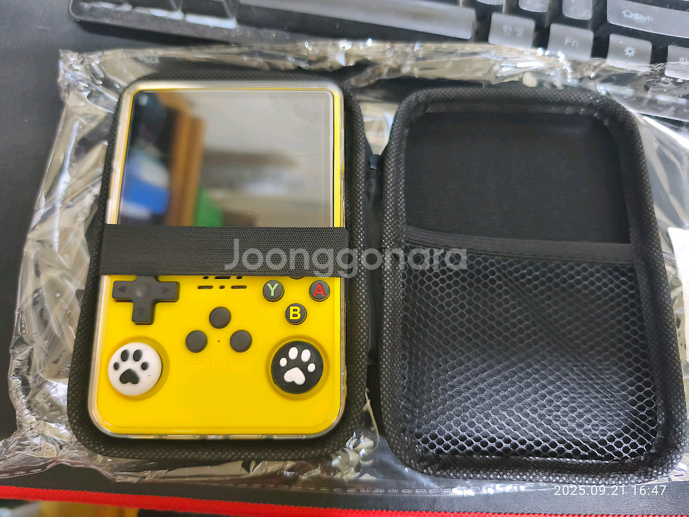 R36S 64GB한방팩 팝니다.미개봉 새상품--4