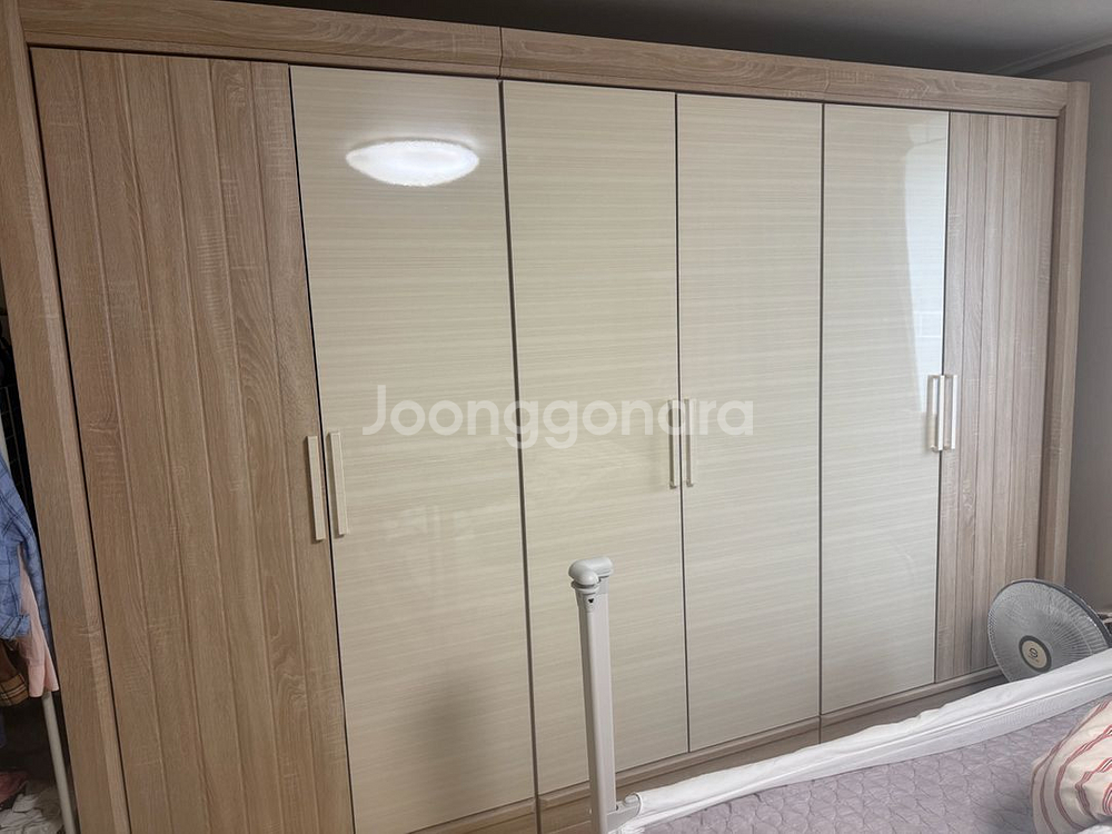 10자 안방용 대형 옷장(상태최상)--0