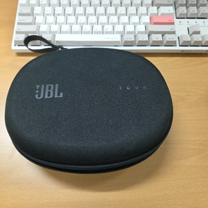 JBL TOUR PRO m2 무선 헤드폰