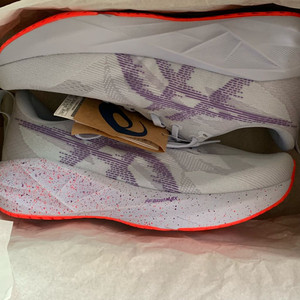 아식스 노바블라스트5 도쿄 280 새제품