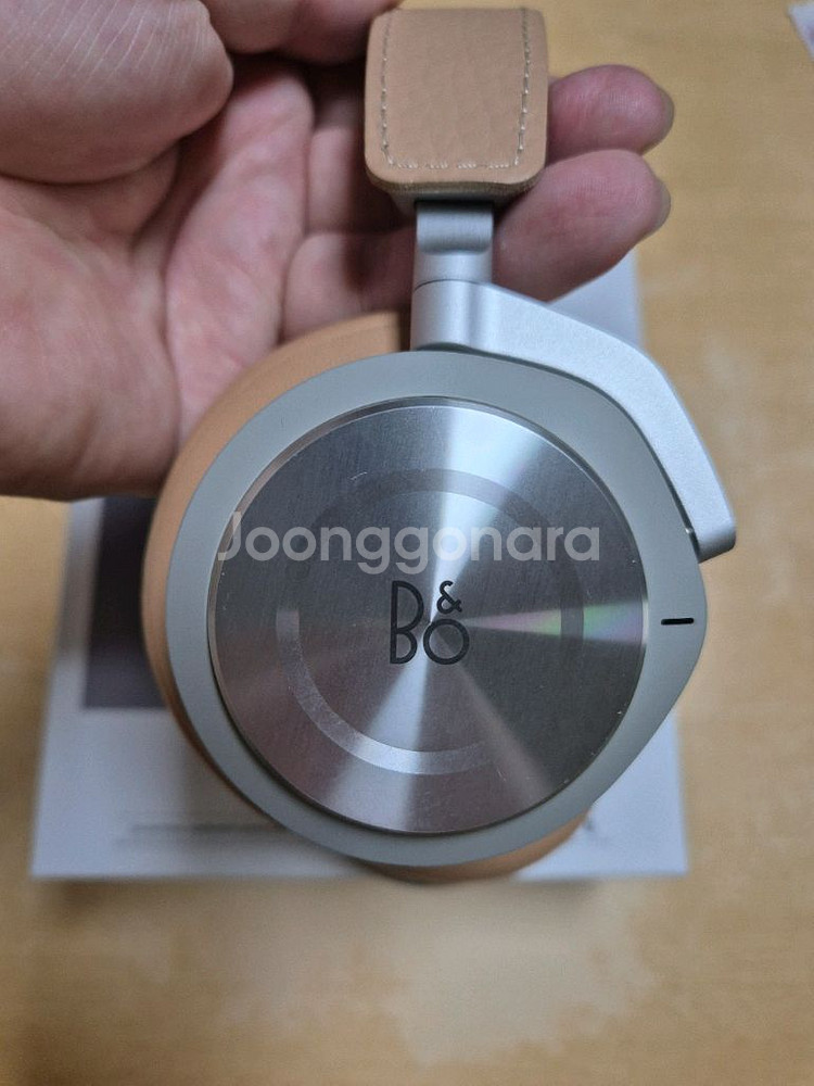 뱅앤올룹슨 베오플레이 h9i 헤드폰 팝니다.--3
