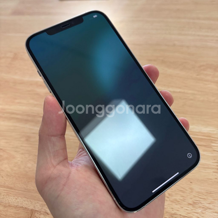 아이폰12프로맥스 화이트 256기가 (S급)--3