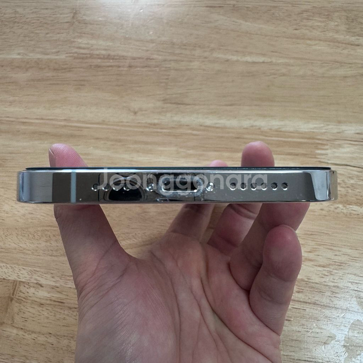 아이폰12프로맥스 화이트 256기가 (S급)--9