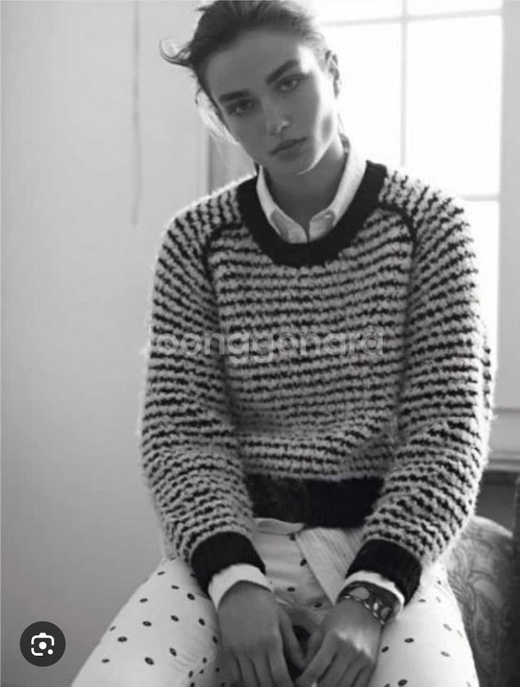 스트라이프 니트 스웨터--0