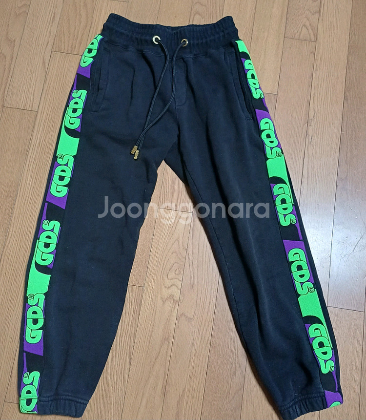 정품인증 GCDS 네온 로고 사이드라인 조거 팬츠 XS--0