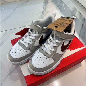 나이키 키즈 210