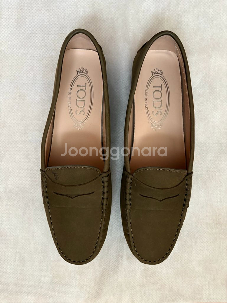 토즈 여성 로퍼 다크카키 37--0