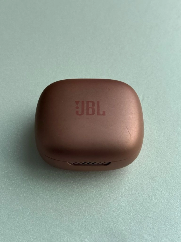 JBL LIVE PRO2 TWS 이어폰 이미지